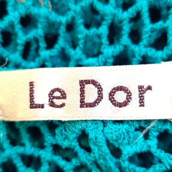 LeDor Teal Embroidered Lace Top with Flowers, Size Medium - Picture 6 of 7